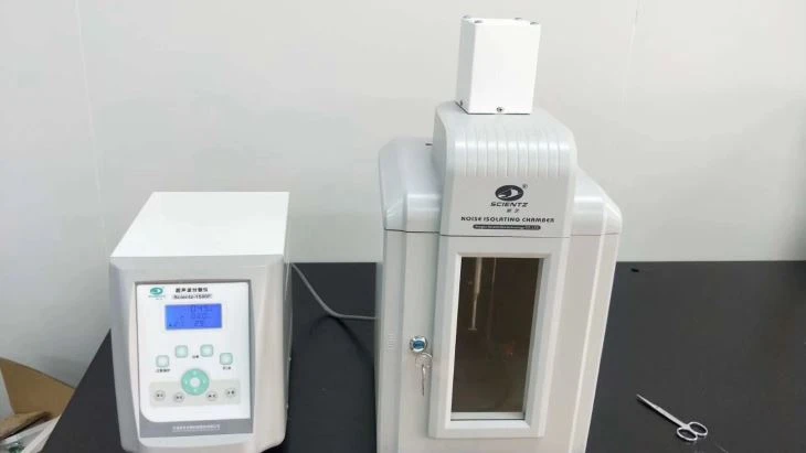 750-watt ultrasonic homogenizer